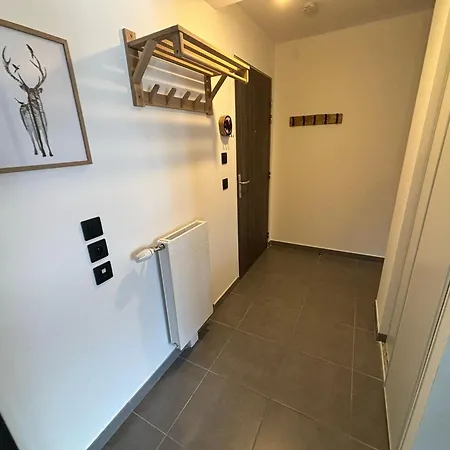 : Bel Appart. 3 Pieces Avec Garage Et Balcon, 5 Pers - Fr-1-198-264 Apartment Chatel
